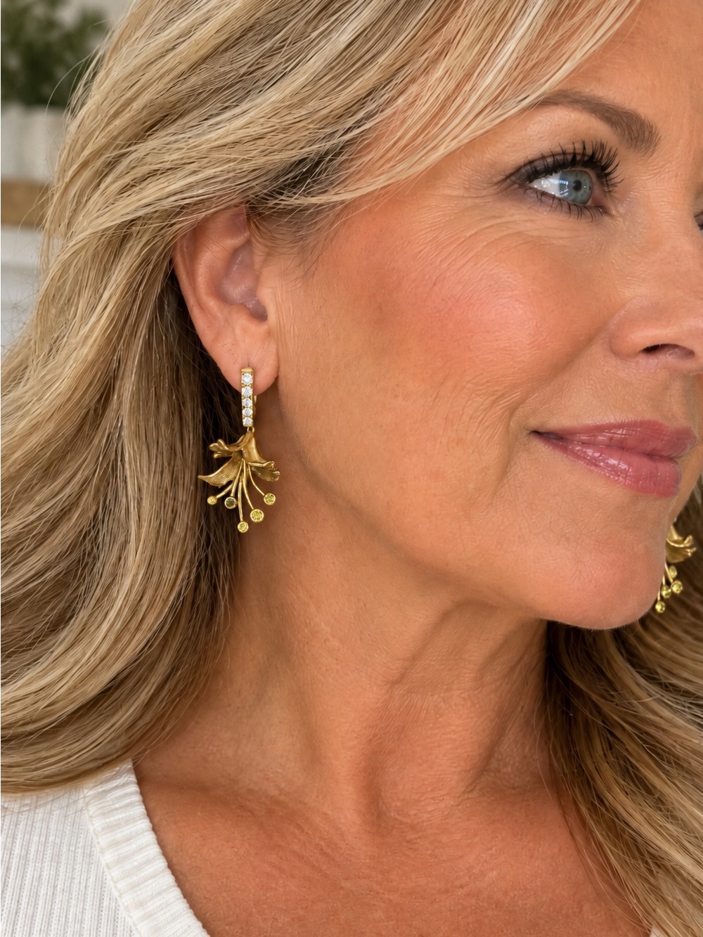 YELLOW SAPPHIRE & DIAMONDS 14k YELLOW GOLD HONEYSUCKLE DANGLE EARRINGS SOUTHERN - Picture 7 of 7